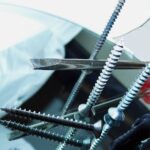 Bullone di un calorifero da girare con un cacciavite per migliorare il riscaldamento.